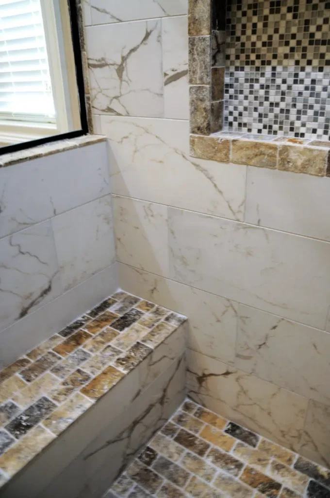 MB Shower Interior 2